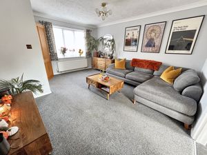 Lounge- click for photo gallery